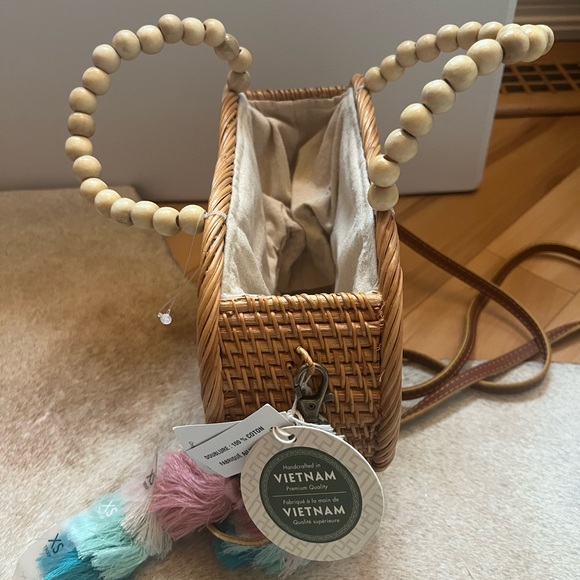 Heart Basket Purse - Picture 4 of 6